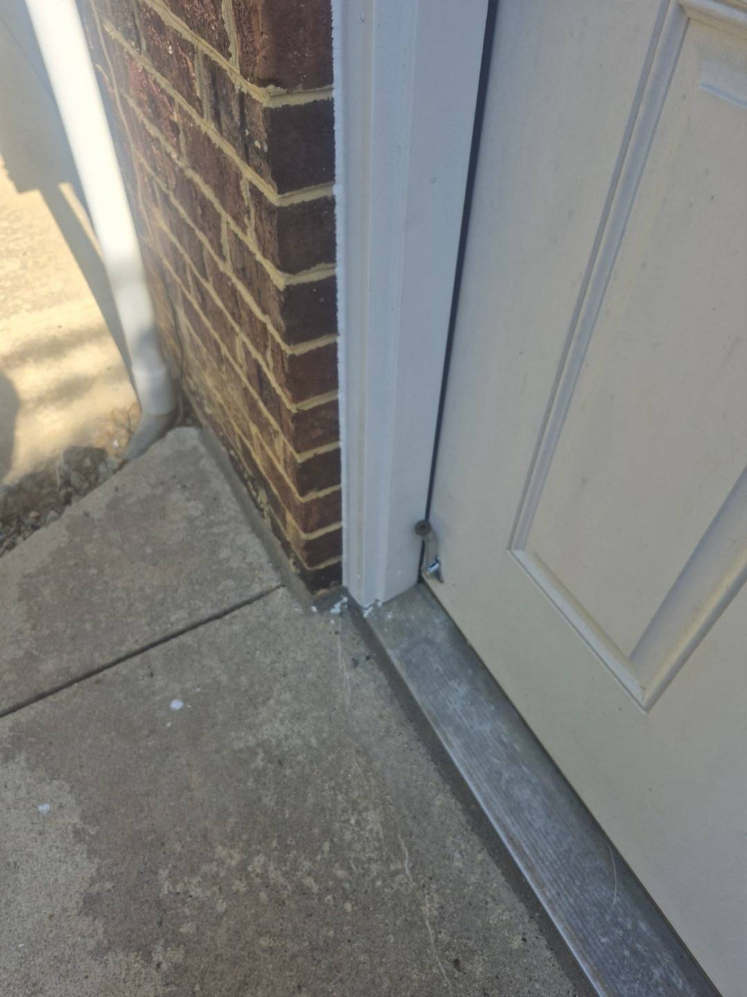 Garage Frame Accident? ECMJ Homes Fixes It Fast in Henrico, Richmond, and Hanover